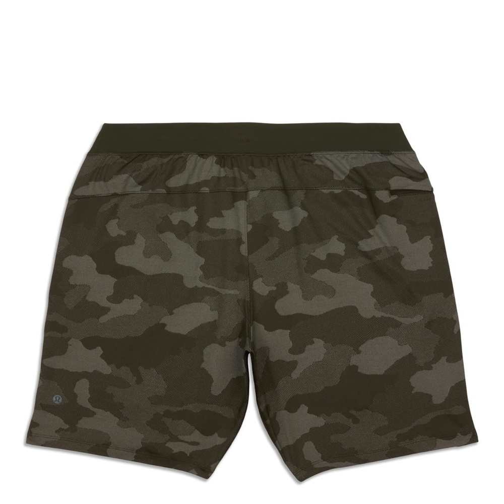 lululemon athletica Men's Green Camouflage Athletic Shorts - Picture 2 of 7